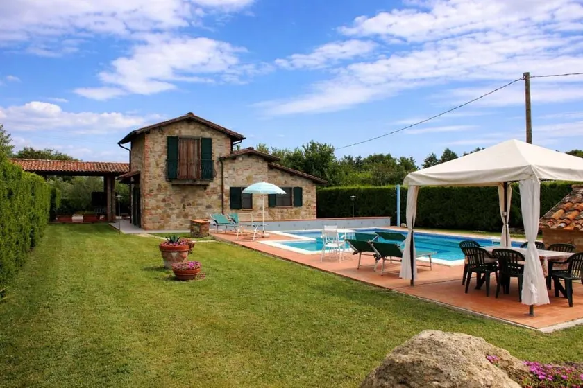 VILLA ABA - Image 1