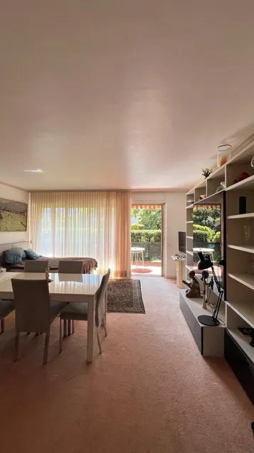 2-room apartment directly on the lake with private lake access - Image 1