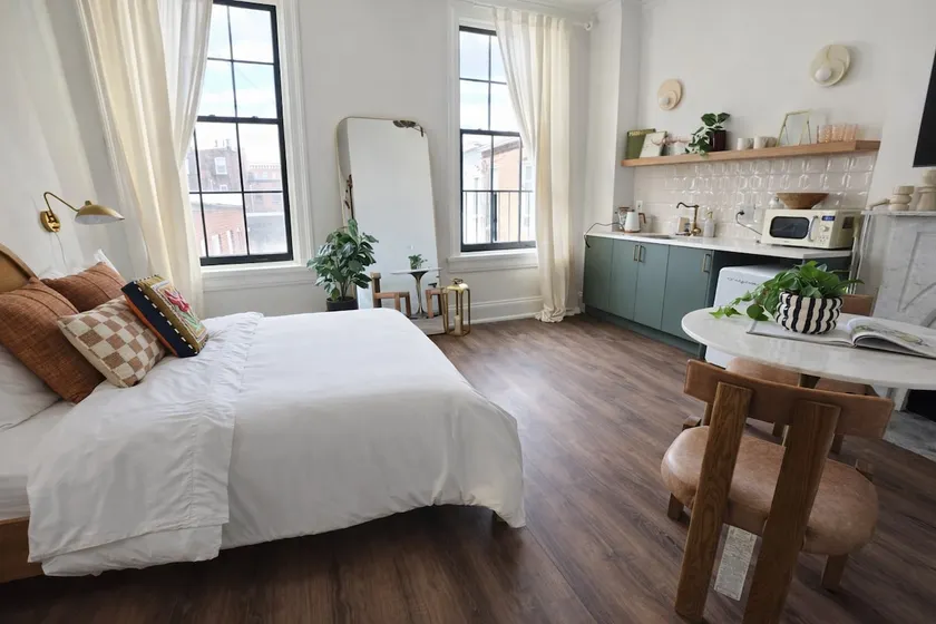 Solara Suite at The Marle B&B -Near JHU + Downtown - Image 1