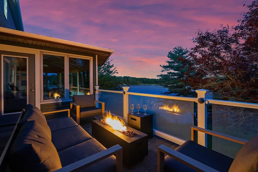 Lakefront Luxe Retreat | Beach, Pools, Pickleball - Image 1