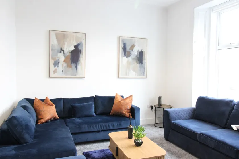 Premium 4 Bedroom, Airdrie, Glasgow. - Image 1