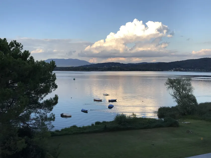 Panorama Blu - Lake View - Image 1