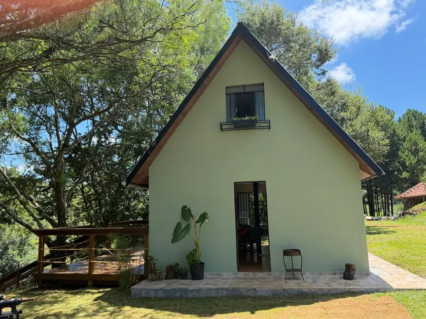 Exclusive Retreat at Monge Waterfall - Image 1