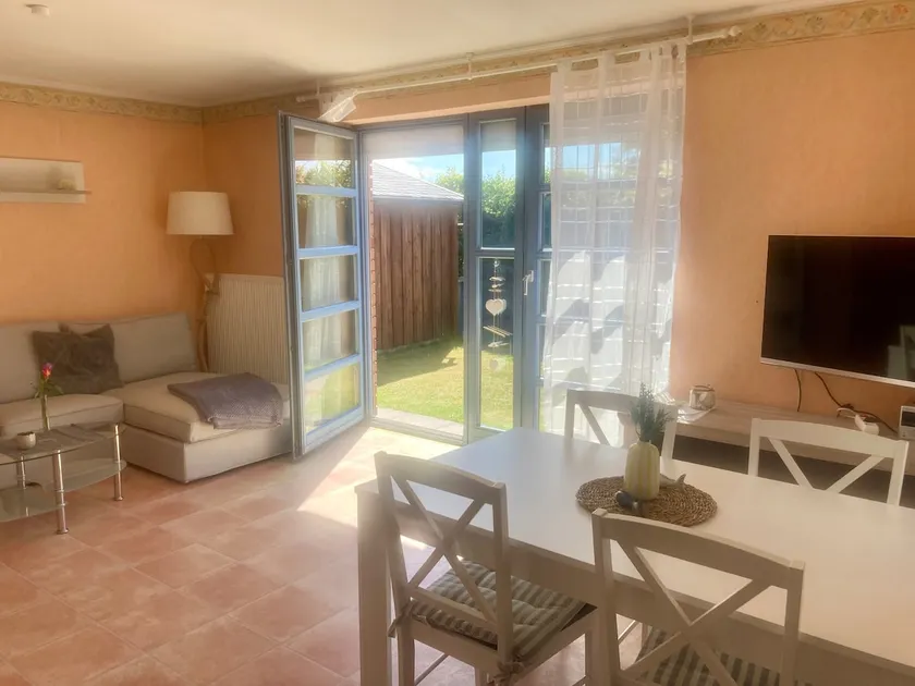 Vacation home just 300 meters from the sea - Image 1