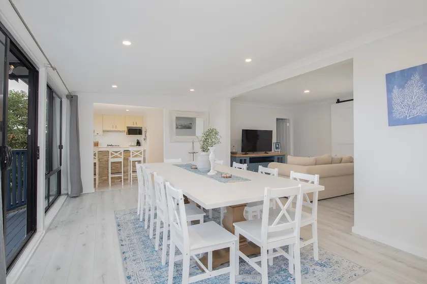 Sea Break - Spacious Cottage near Wamberal Beach - Image 1