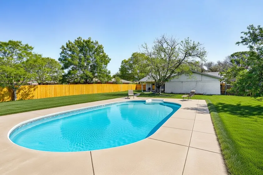 Private Pool | Game Room | Pets | King Bed - Image 1