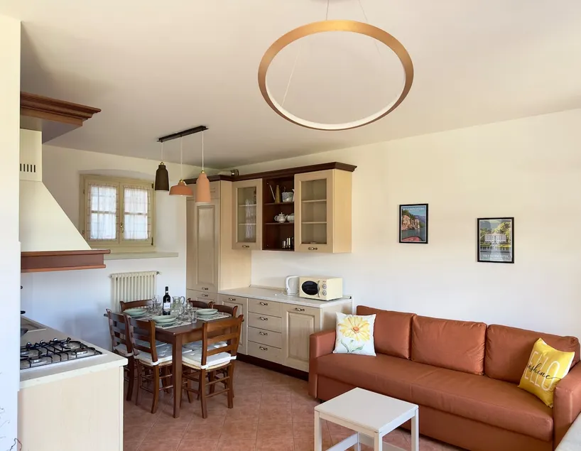 Laghetto Suite - Image 1