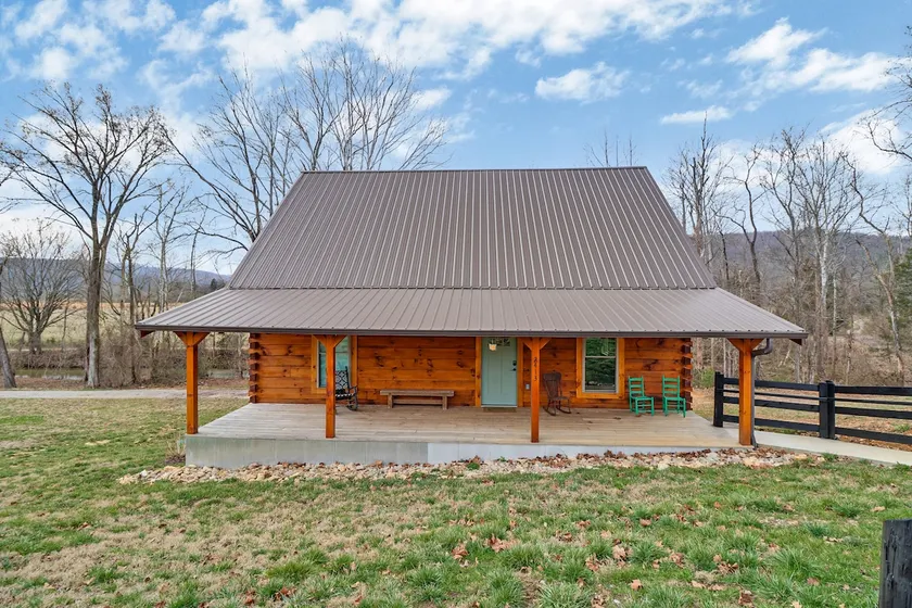 Rotten Fork Cabin - Image 1