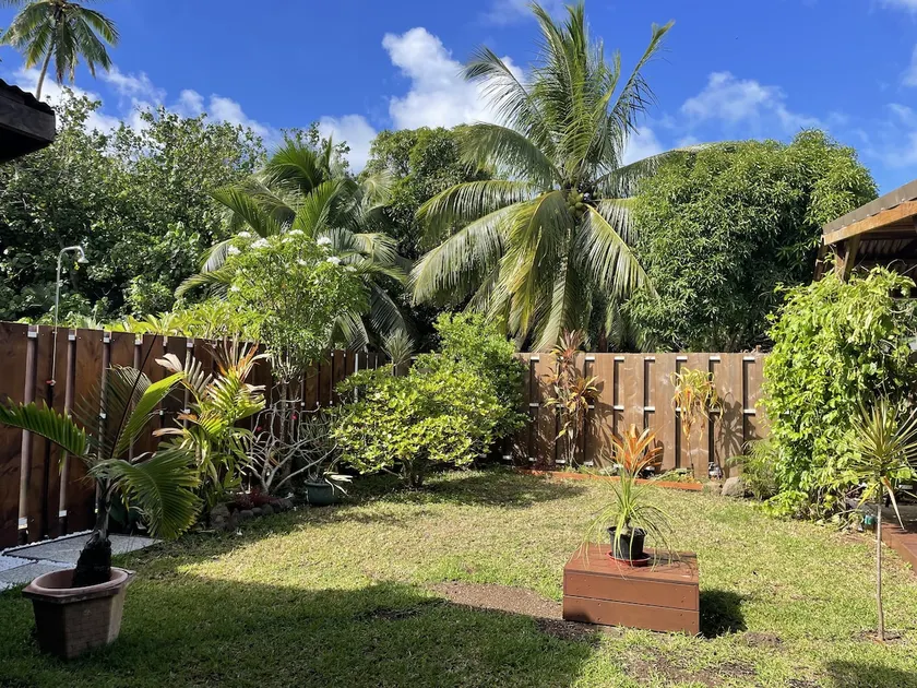 The Bora Tropical Garden - Image 1