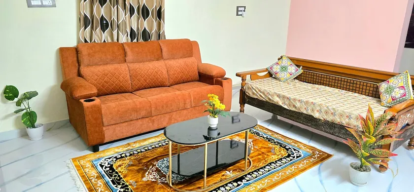 Luxurious 2bhk newly built spacious suitable for families and pilgrims only - Image 1