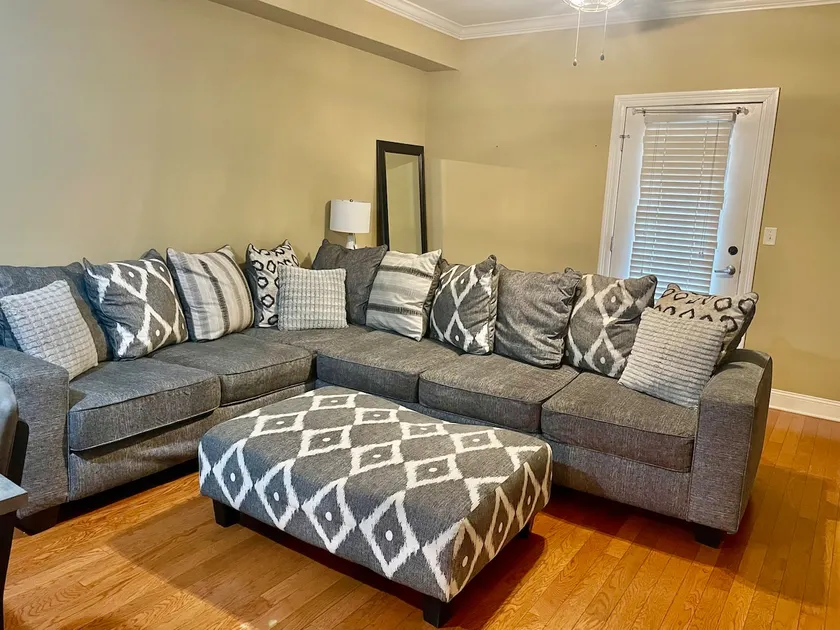 Quiet Gated Condo Near VA and DCH Hospital - Image 1
