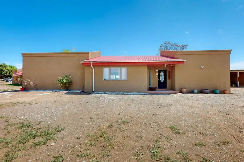 Desert Hacienda Estate | Large House - Image 1