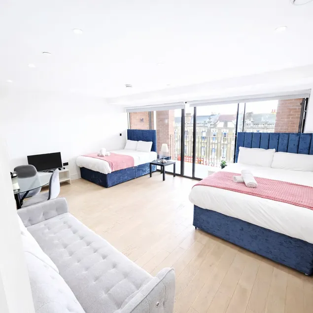 Upton park Plaistow East Ham Canning Town Apartment in London - Image 1