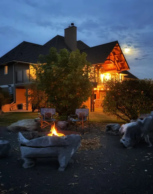 Mountain Sky Retreat Luxe 2BR B&B + Private Sauna - Image 1