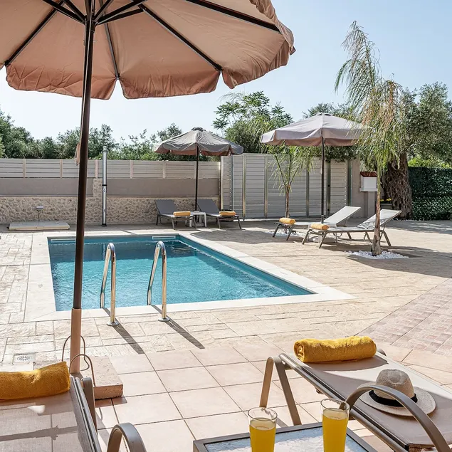 Villa is perfect place to relax and enjoy the sun. - Image 1