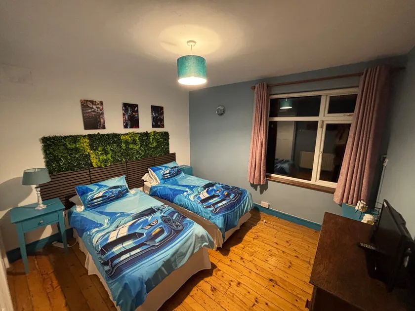 2 bed 2 bath house in Quiet Estate - Image 1