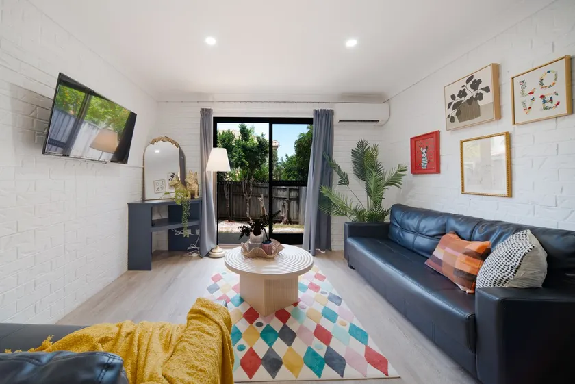 Budget 2BR Home Convenient Location Walk to Shops - Image 1