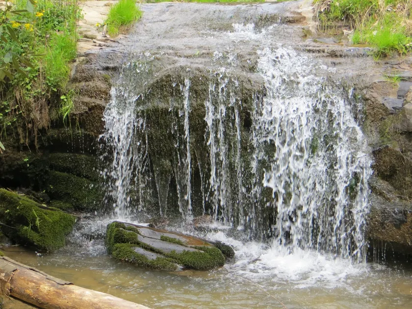 Creekside Mountain Retreat-comfort, nature, peace. - Image 1