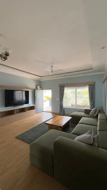 Yak Villa - Image 1