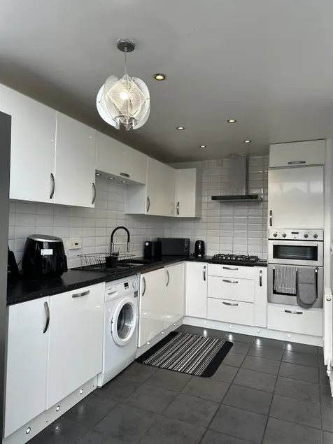 New Haven Atherton Greater Manchester - Image 1
