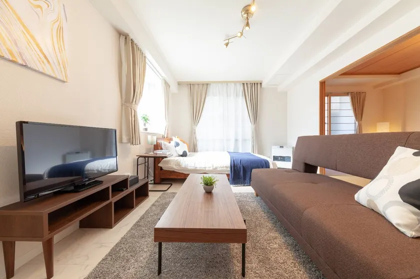 4-minute walk from Maruyama Koen Station / Within walking distance of Maruyama Park / Good access to Sapporo / Park Residence f04 - Image 1