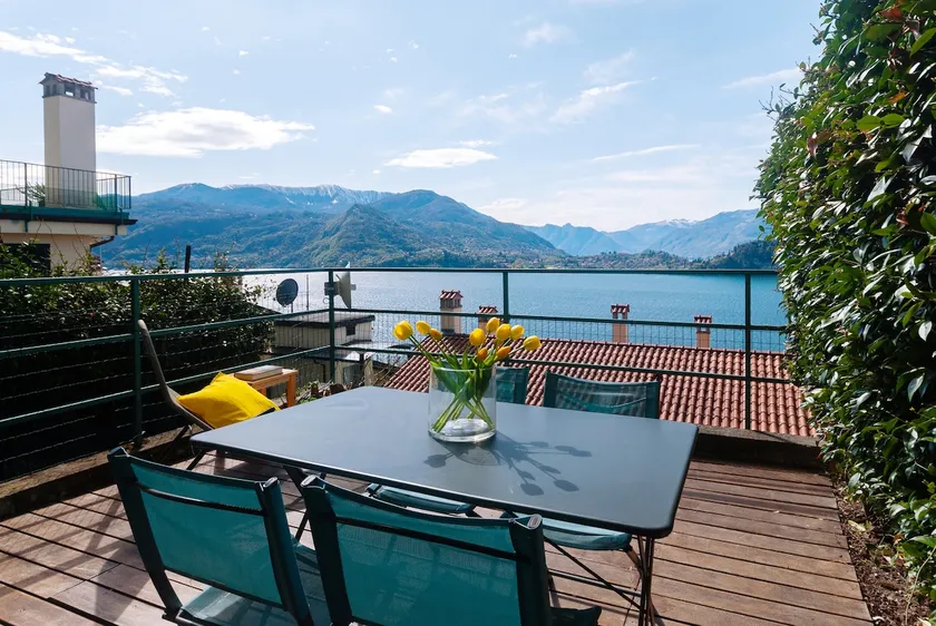 The Owl House - Amazing lake view - Image 1