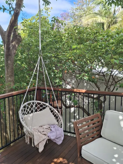 Treeview cottage - Image 1