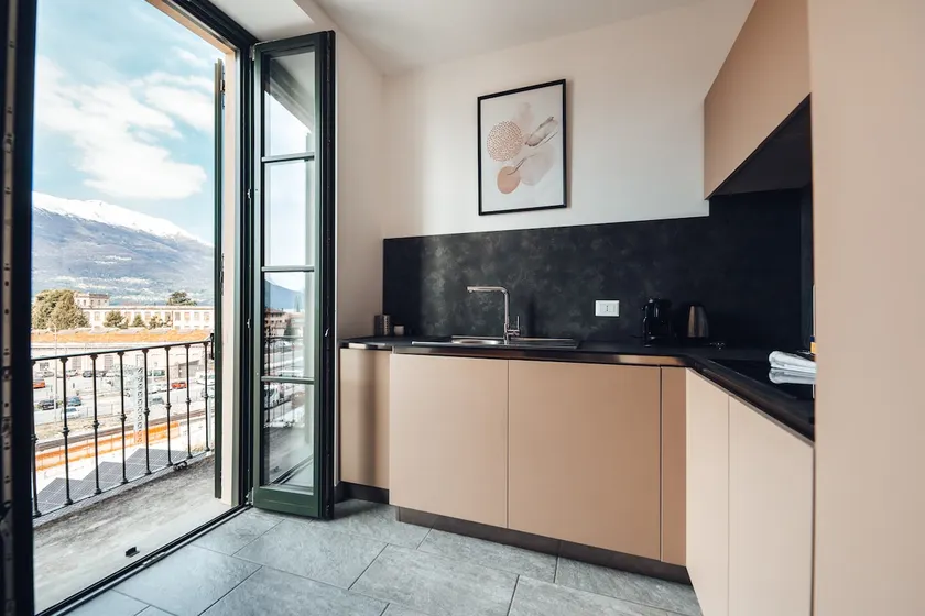 Primula - Cozy terrace and lake view apartment - Image 1