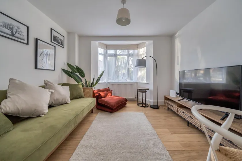 Stylish 2 Bed Apartment Parking - Oxford - Pass the Keys - Image 1
