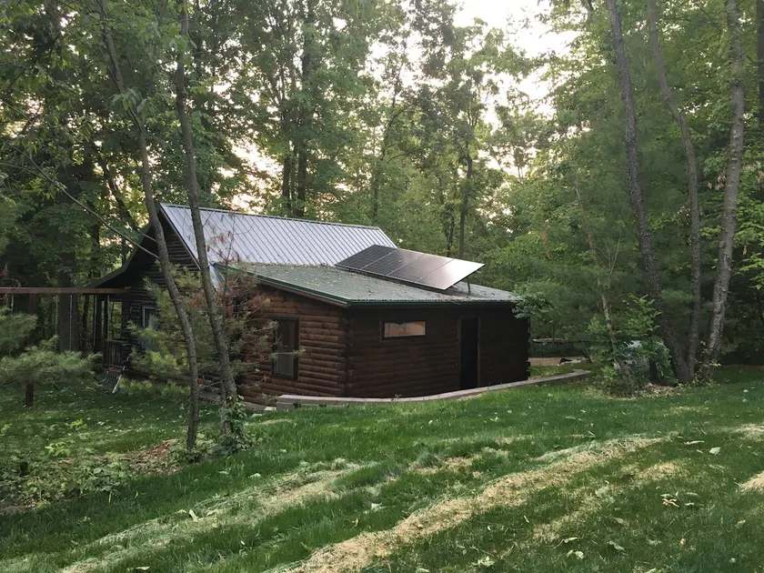 The Oak-leaf Hideaway - Image 1
