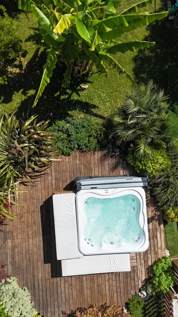 Secret Garden with Hot Tub in Valpolicella - Image 1