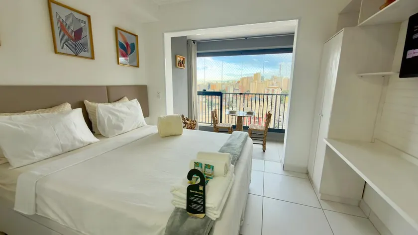 2203 - Rentaqui Studio Bela vista Factor Elegance - Image 1