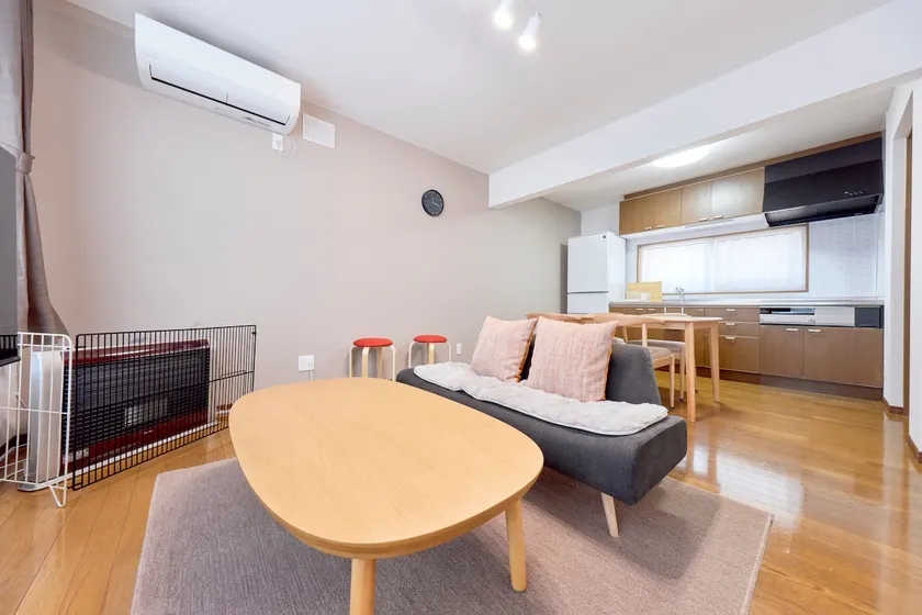 [Massimo Nagayama] Nagayama, Asahikawa City | Private single-family home | Capacity: 10 people | 25-minute drive to Asahiyama Zoo - Image 1