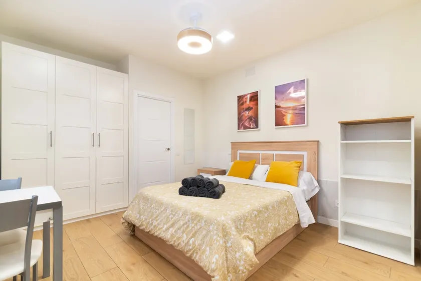 Pablo's Apartments, Suite Madrid f1 - Image 1
