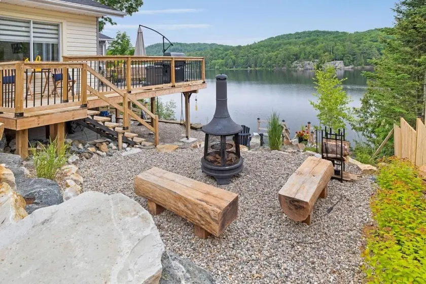 Twin Lake Retreat - Hot Tub & Private Beach - Image 1