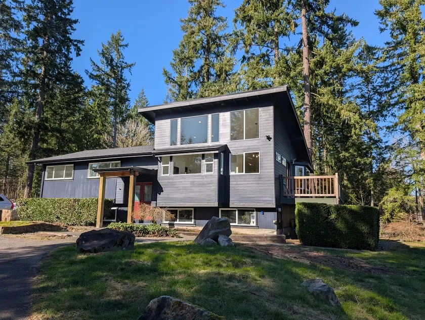 PNW Escape | Sleep 6 | Huge Yard | Near I90 Trails - Image 1