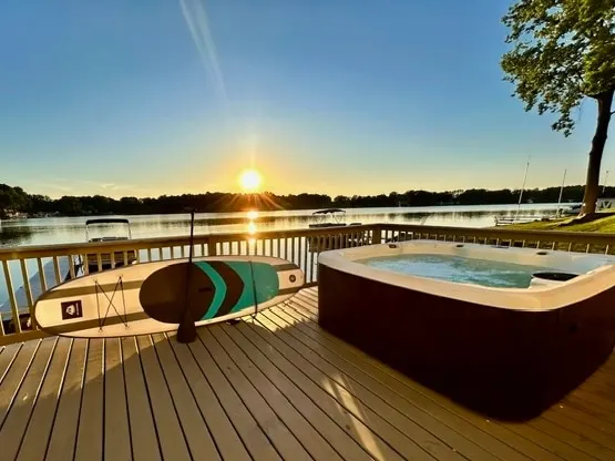 Lakefront | Pontoon, Hot Tub, Kayaks | Sleeps 12 - Image 1