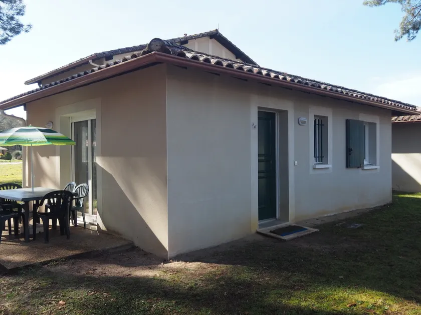 House for 6 people – La Pinède Vacation & Spa Treatment - Image 1