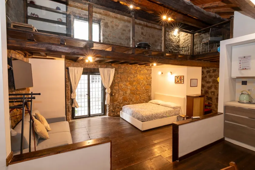 Maison della Cattedrale: 3 historic floors for you! - Image 1
