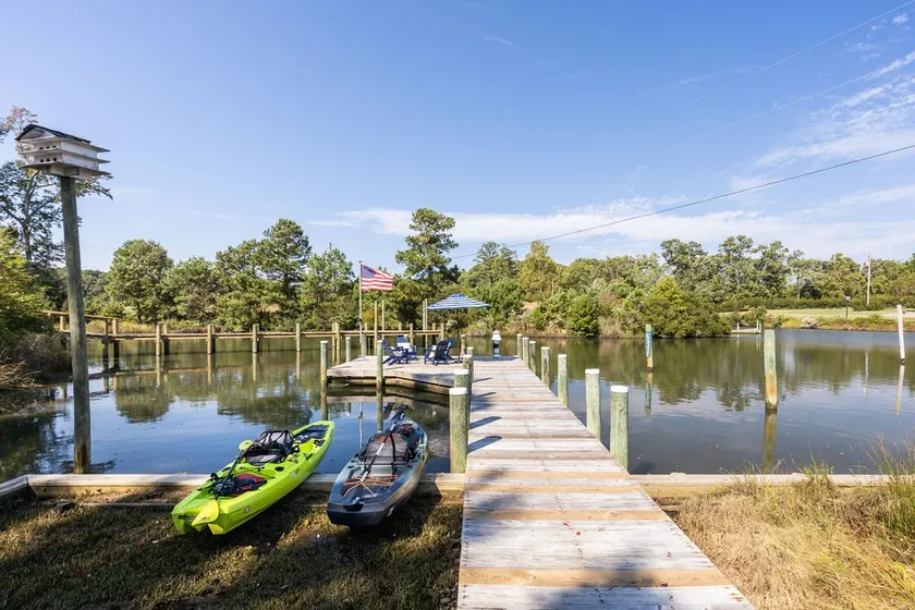 Paddler's End | Perfect Jackson Creek Location - Image 1