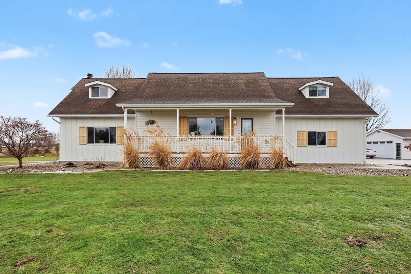 Private Hudsonville Retreat with Heated Pool - Image 1
