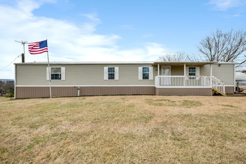 Newly Renovated Country Escape - Image 1