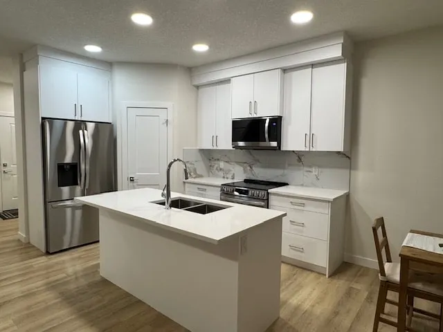Starling Modern House - Image 1