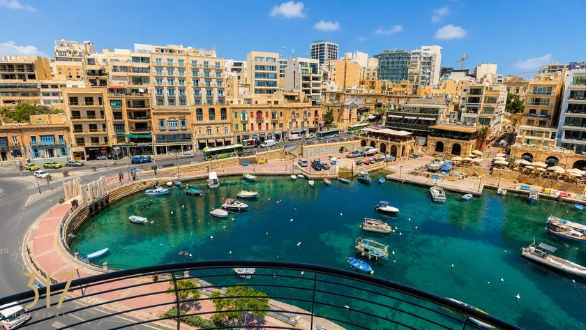 Luxurious Seafront Aparments - Chains Spinola - Image 1