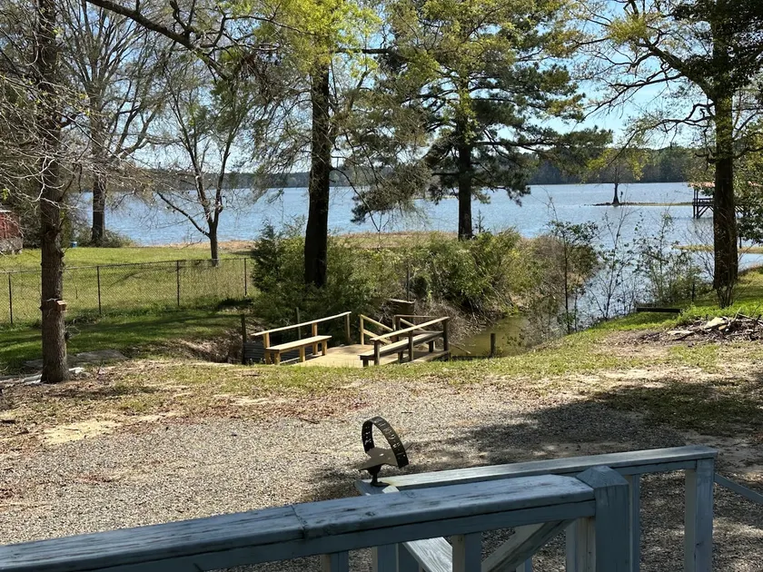 Toledo Bend Fishing Camp - Image 1