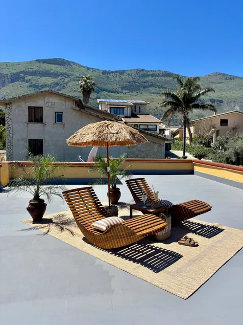Casa Lasota - Image 1