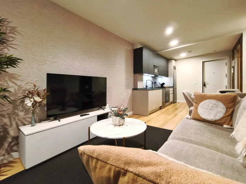 Las Damas Building, Catedral III Apartment - Image 1