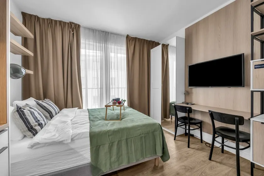 Praga Studio with Air-Con - 140m Metro, near PGE Narodowy Stadium - by Rentujemy - Image 1