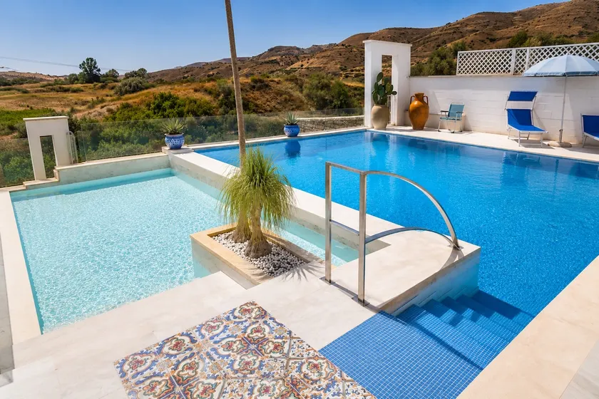 Sicilian Escape – Infinity Pool - Image 1
