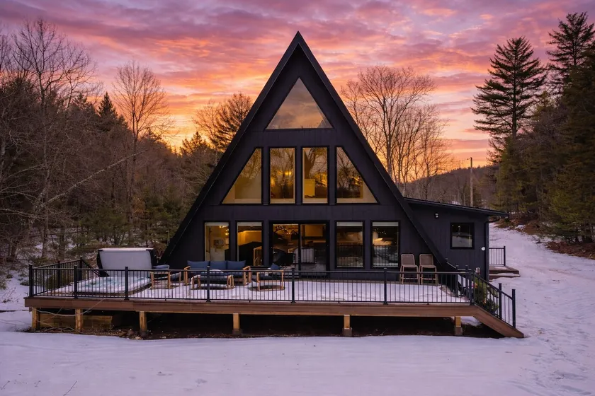 Designer A-Frame w/Hot Tub, 9mi to Jim Thorpe - Image 1
